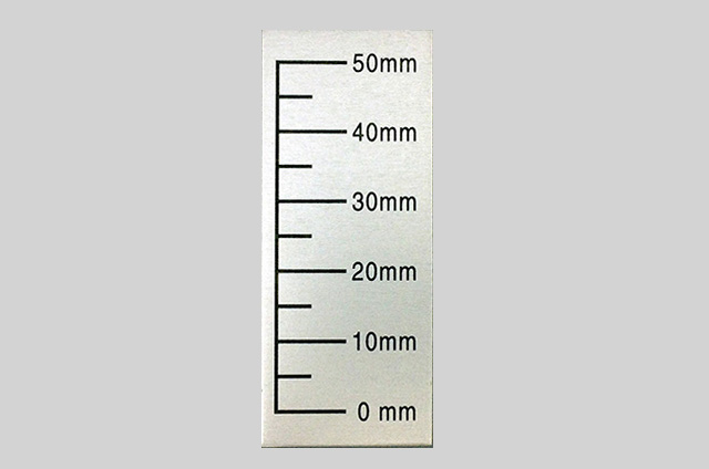目盛板 製品紹介 株式会社 谷田部銘板製作所